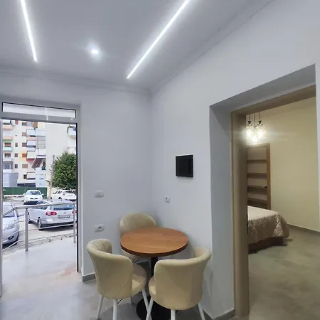 Appartement Franci Gjirokastër